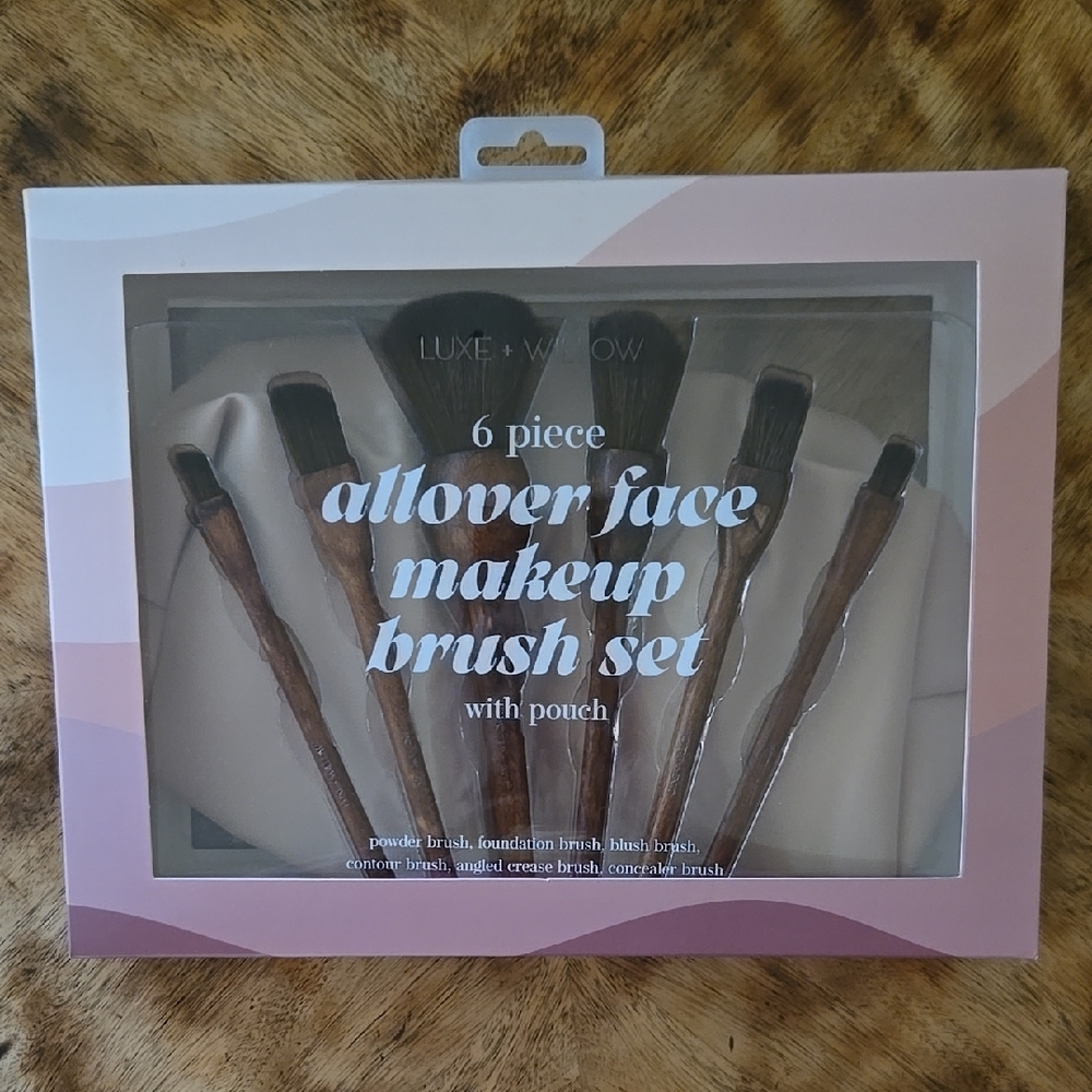 Luxe & Willow 6 Piece Make Up Brush Set